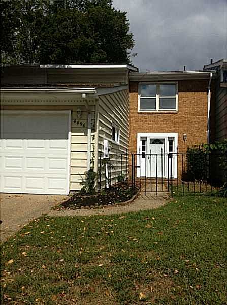 1st image of 4496 Sir Johns Ln