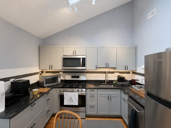 27 Warner St, Somerville, MA 02144