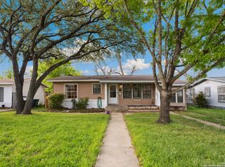 334 Byrnes Dr, San Antonio, TX 78209