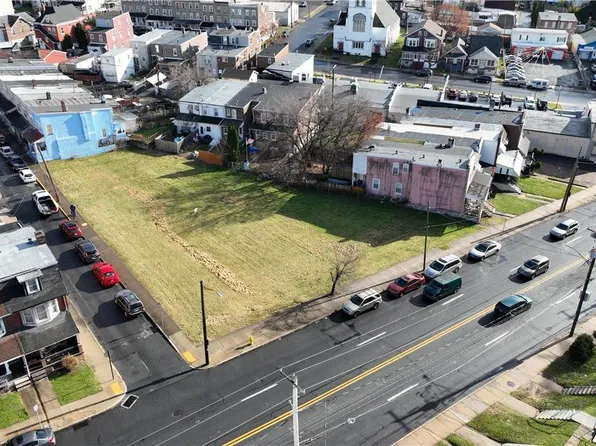 326 Hanover Ave, Allentown, PA 18109