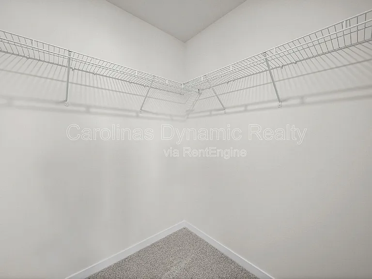 500 Blackpool Ct — Photo 28