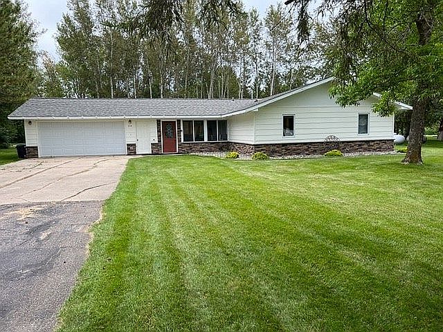 1st image of 234 Birch Dr N