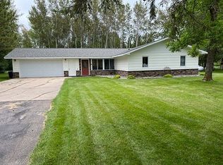 234 Birch Dr N, Warroad, MN 56763