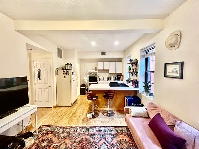 Building Photo - 2A Baldwin Pl #4