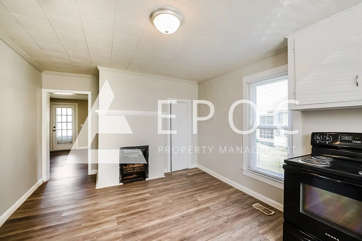 300 Piedmont Ave — Photo 3