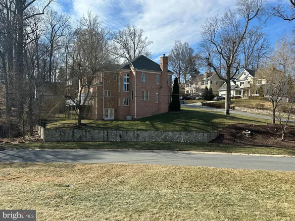 6401 Wynkoop Blvd, Bethesda, MD 20817