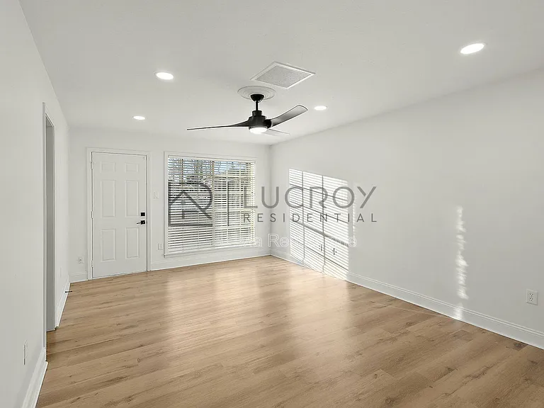 816 Winthrop Cir — Photo 21