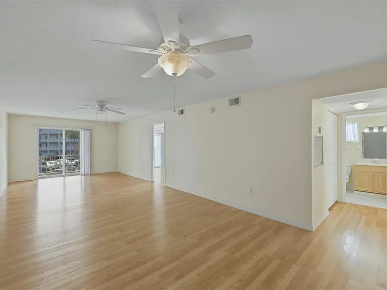 4143 Heron Way #207 — Photo 9