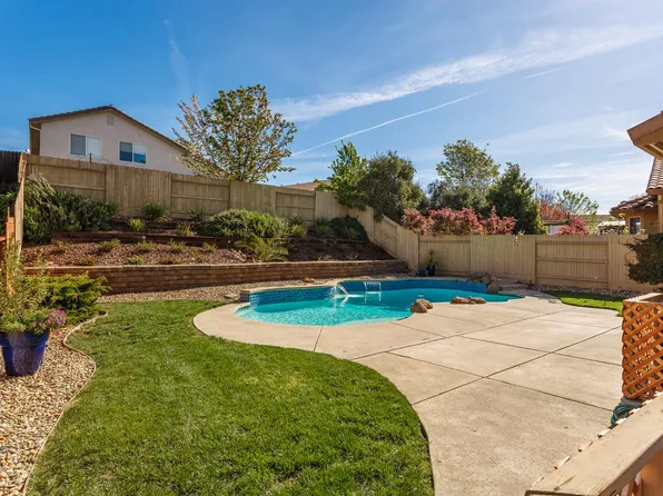 1384 Walden Dr, Folsom, CA 95630