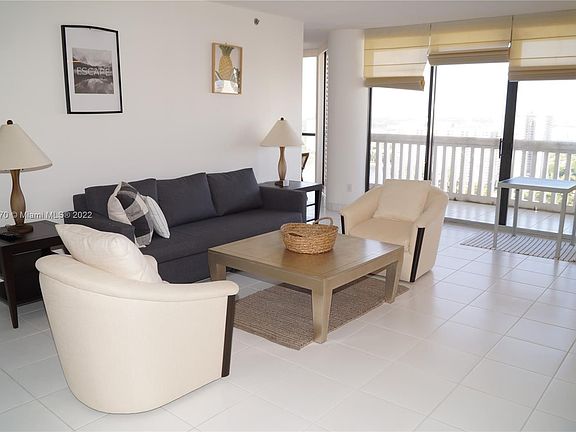 4th image of 2000 Island Blvd APT 2610