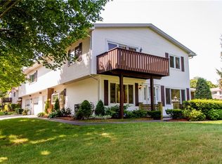 562 Quisset Ct, Warwick, RI 02886