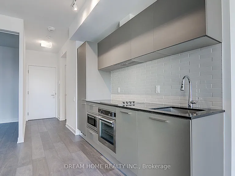 3 Gloucester St #1913 — Photo 12
