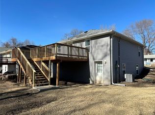 2514 Blackwell Rd, Saint Joseph, MO 64505