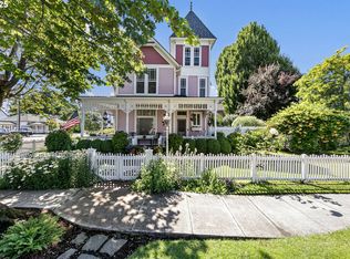 617 Juniper St, Junction City, OR