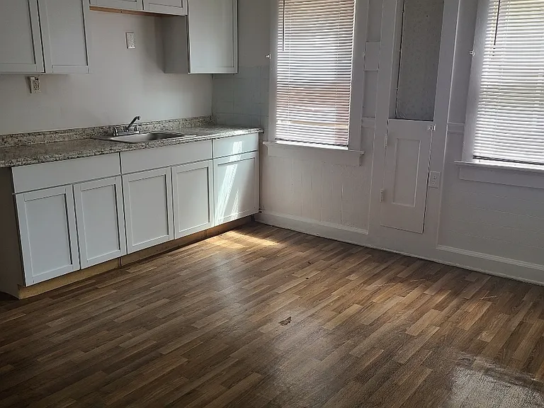 2445 N 45th St — Photo 3
