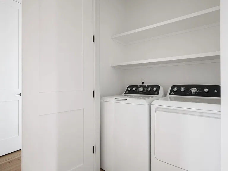1532 Oak Island Dr — Photo 57