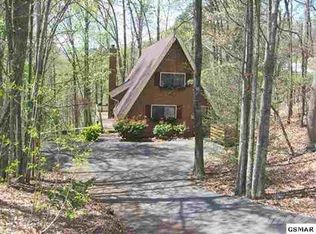 801 Wiley Oakley Dr, Gatlinburg, TN 37738