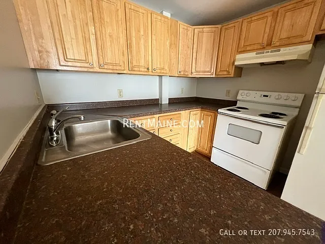 1817 Hammond St #2 — Photo 4