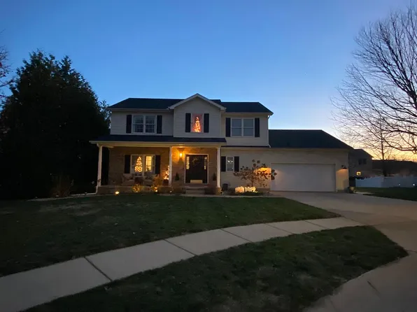 125 Kensington Ct, Mt Zion, IL 62549