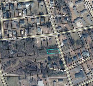 306 S Stribling St, Seneca, SC, 29678