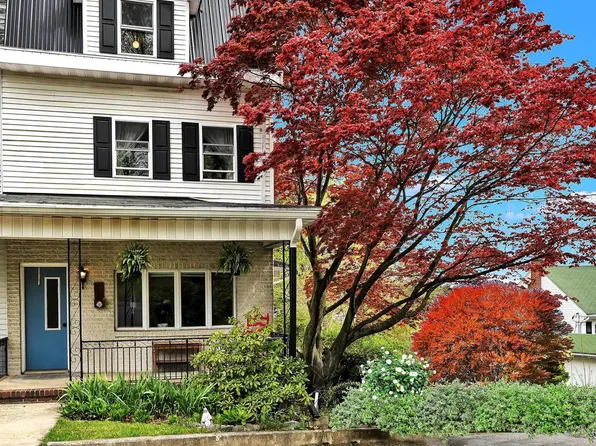 552 3rd St, Pottsville, PA 17901