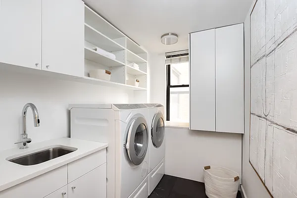 Sold by Douglas Elliman | media 15