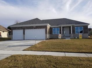 21045 Benjamin Dr, Shorewood, IL 60404
