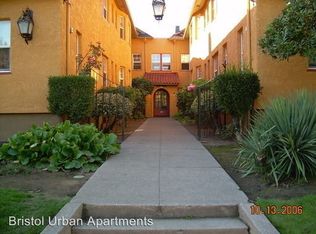 2107 NE Flanders St APT 202, Portland, OR 97232
