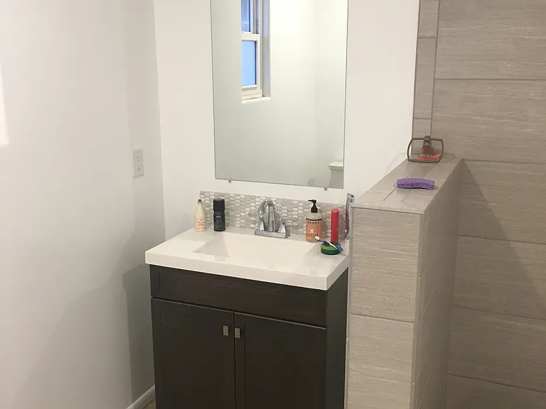 416 Cornell Dr SE #B — Photo 5