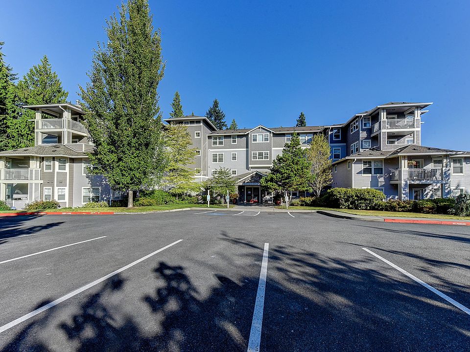 1st image of 4535 Providence Point Pl SE Unit 304