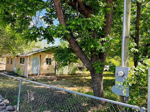 3rd image of 769 E Sycamore Creek Ln