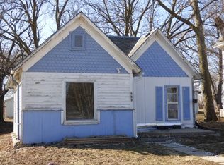 605 S 9th St, Beatrice, NE 68310