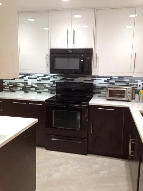 2 bed, 2.0 bath, 1395 sqft, $4,000 — Photo 3