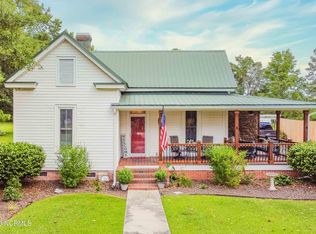 313 W Jones St, Trenton, NC 28585