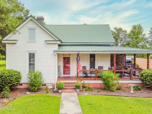 313 W Jones Street, Trenton, NC 28585