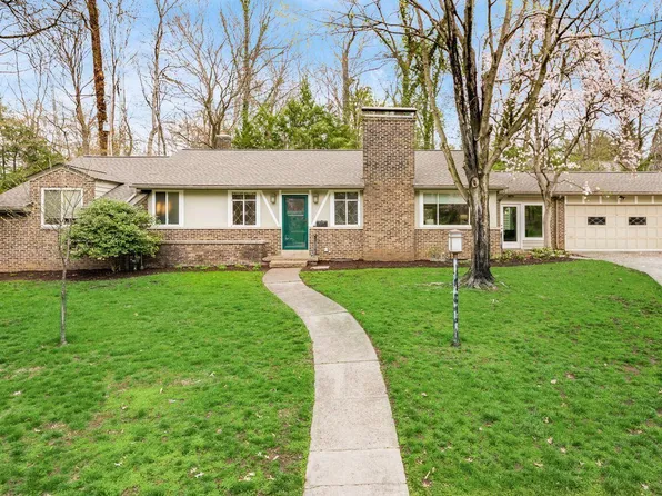 4759 Scenic Dr, Columbus, OH 43214