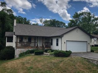 193 Lake Summerset Rd, Davis, IL 61019