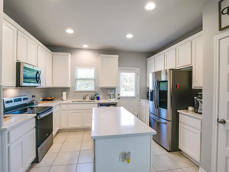 257 Syrah Ct — Photo 4