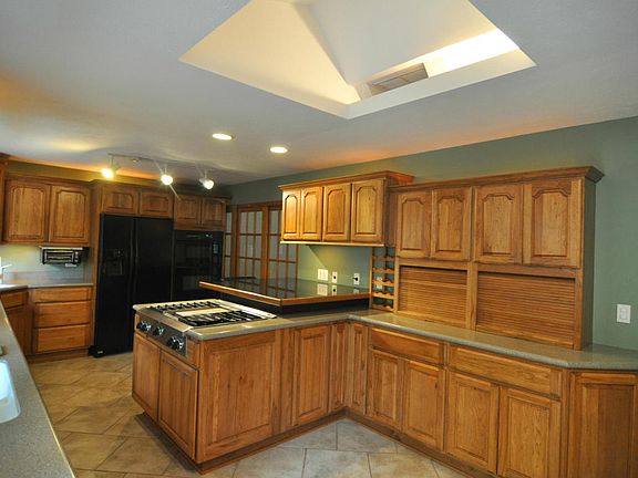 2nd image of 1208 Sorrento Ct