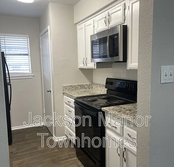 3000 Webb Ave #702 — Photo 5