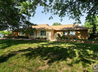 3620 SE Shawnee Heights Rd, Tecumseh, KS 66542