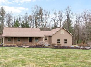 66 Maplewood Dr, West Monroe, NY 13167