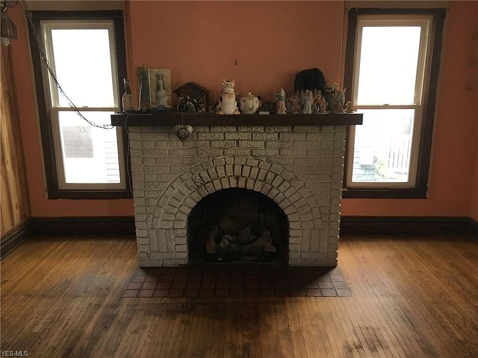 2nd image of 359 Liberty St