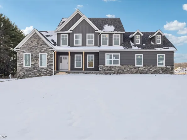 418 Fixler Rd, Wadsworth, OH 44281