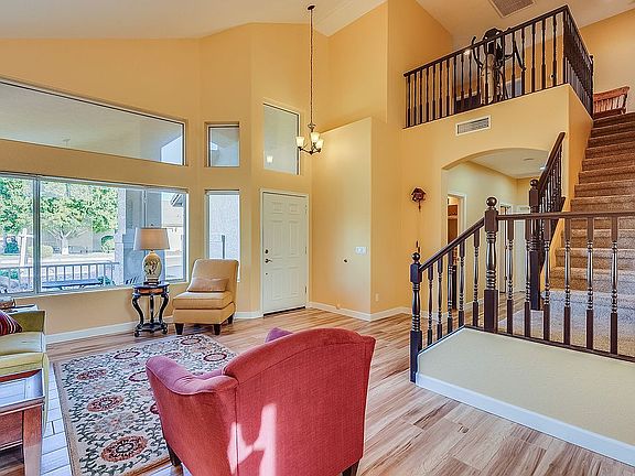 5th image of 21024 N 82nd Ln