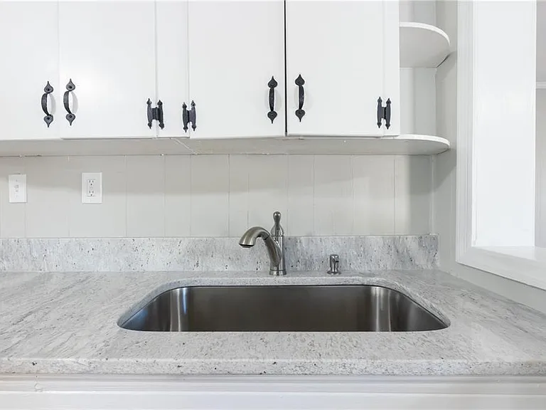 4715 S Lee St — Photo 14
