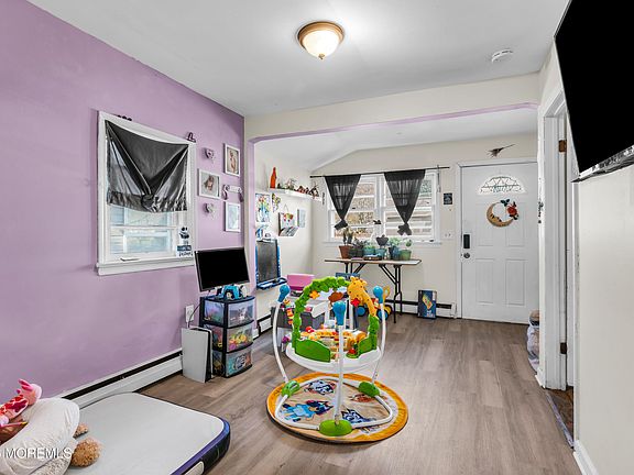 5th image of 95 Ocean Avenue