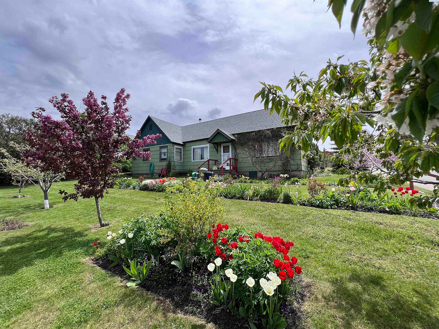 226 N Crosby St, Tekoa, WA 99033 Zillow