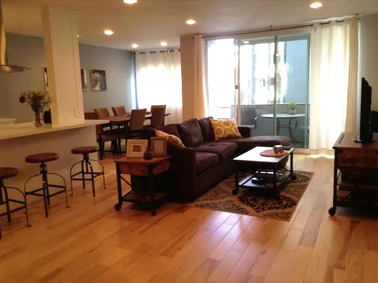 4915 Tyrone Ave #226 — Photo 41