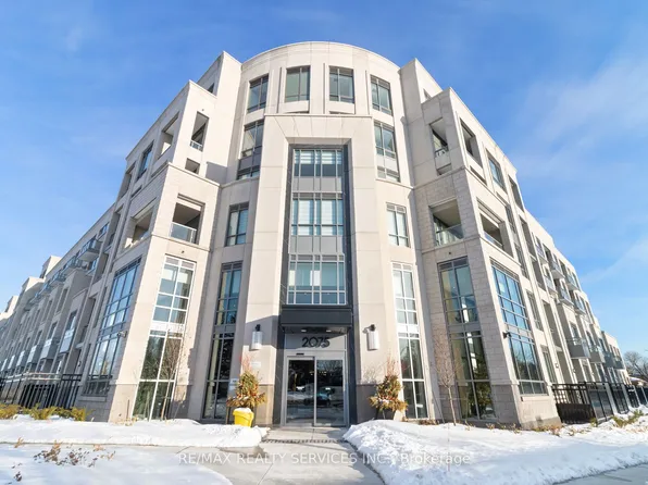 2075 King Rd #335, King, ON L7B 0R6